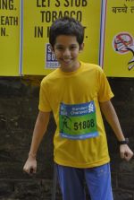 Darsheel Safary at Standard Chartered Mumbai Marathon in Mumbai on 14th Jan 2012 (11).JPG